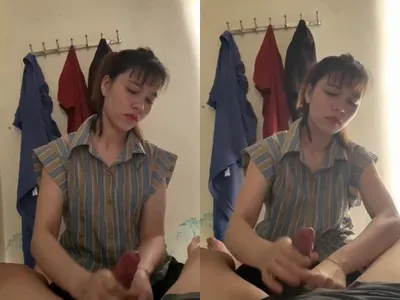 Anh trai đi vắng, ép bồn chứa tinh của anh trai sục dương vật xuất tinh